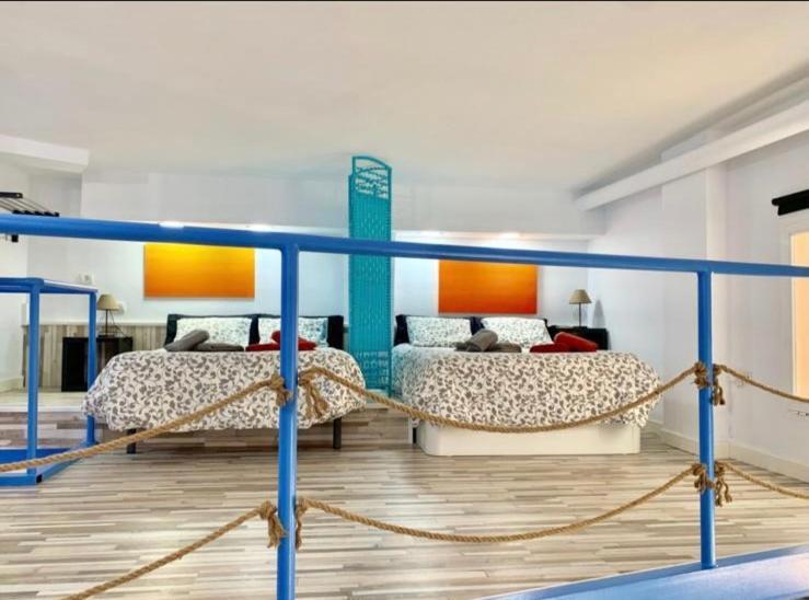 Апартаменты We Loft Large Great For Families Малага Экстерьер фото